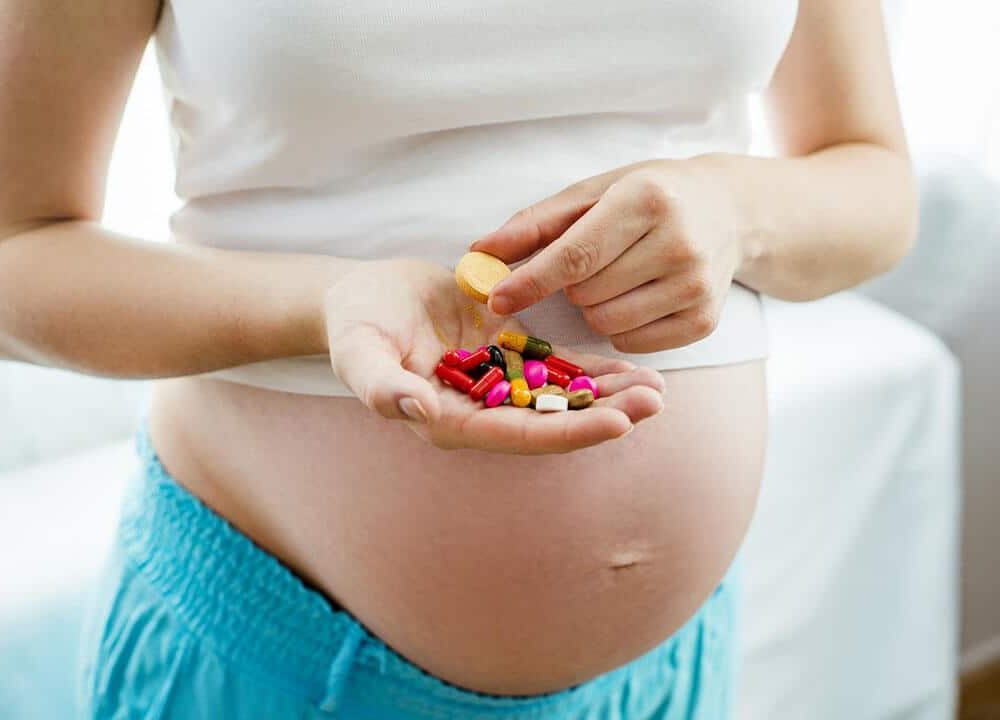 ¿Qué vitaminas consumir durante el embarazo?